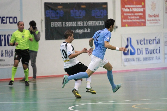 际援助机构 际援助机构